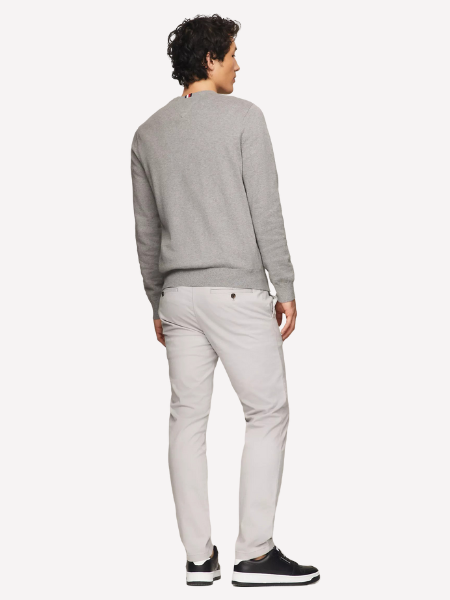 Tommy Hilfiger Solid Logo Crewneck Sweater (Store-Bought USA)
